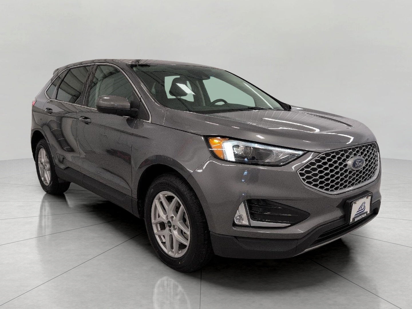 2024 Ford Edge SEL AWD in Carbonized Gray Metallic — front three-quarter view